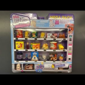 BRAND NEW Shopkins Real Littles Mega Pack - 26 Pieces - Discontinued Item